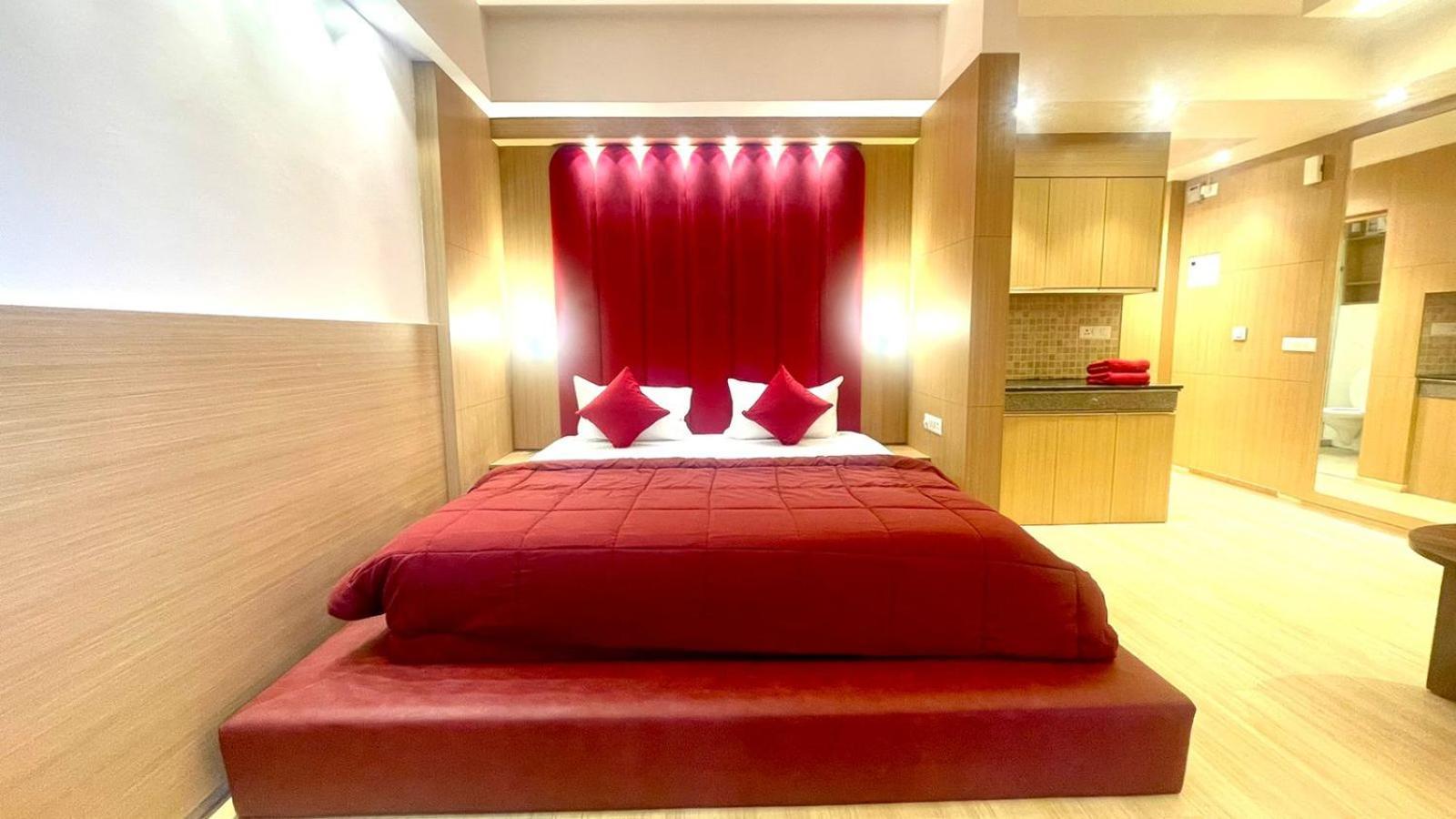 The Grace Residency - Gomtinagar, *