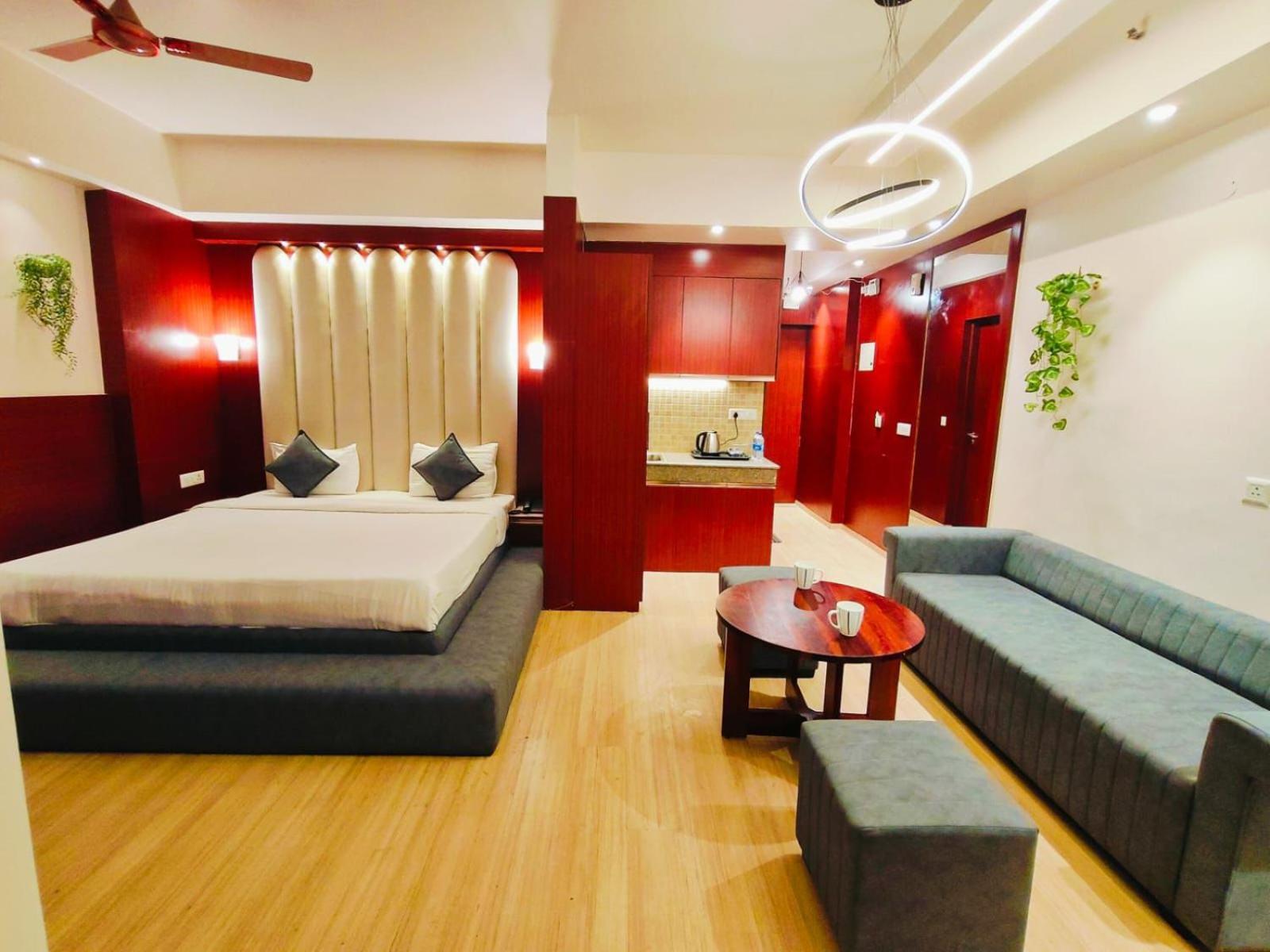Apartment The Grace Residency - Gomtinagar, *