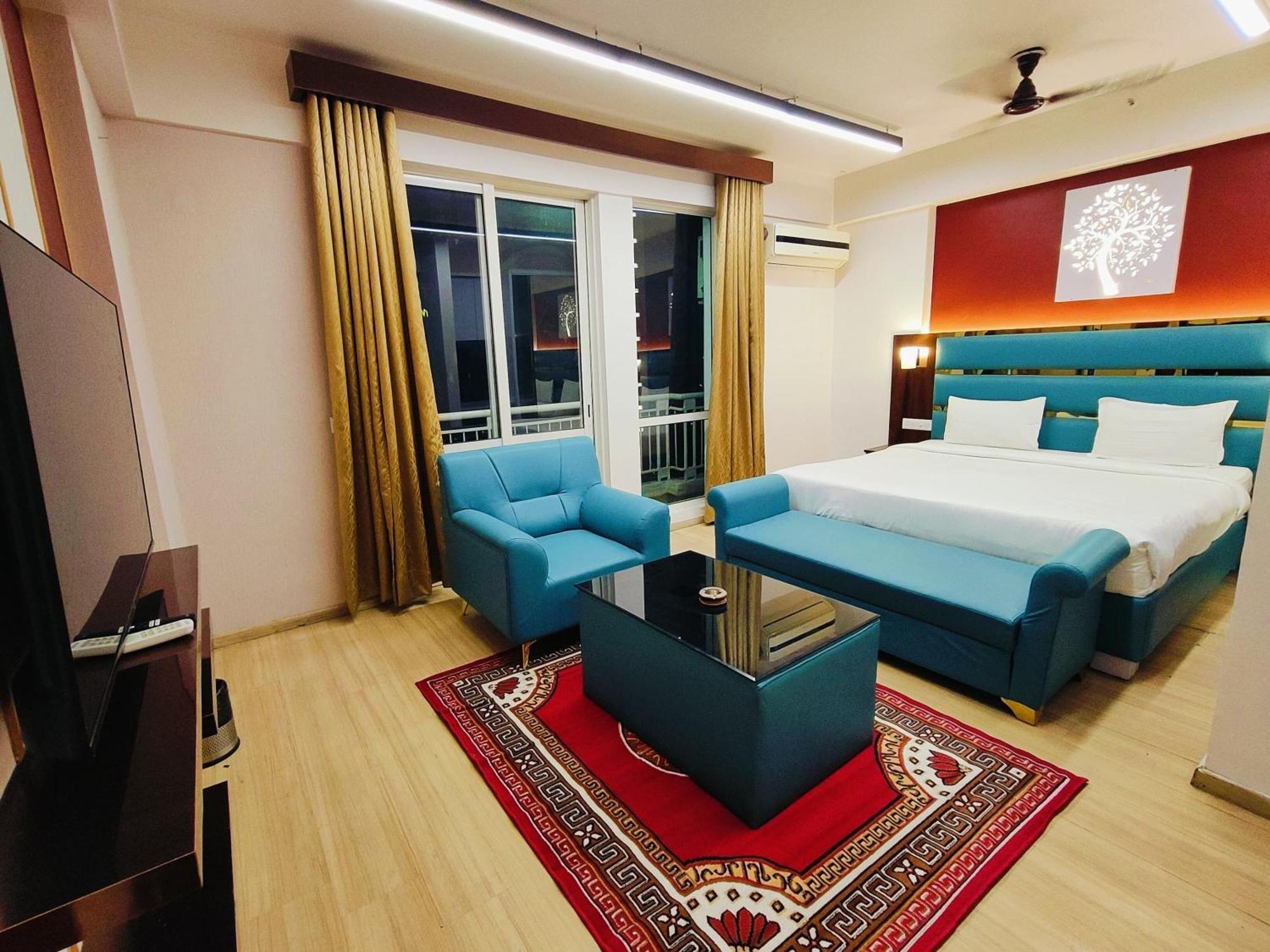 Apartment The Grace Residency - Gomtinagar,